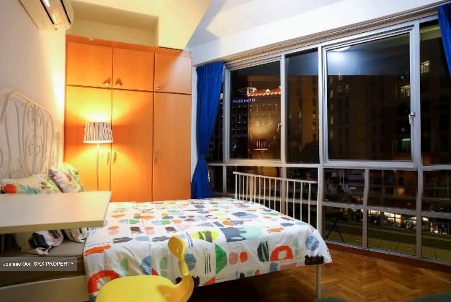 UE Square (D9), Apartment #582933111